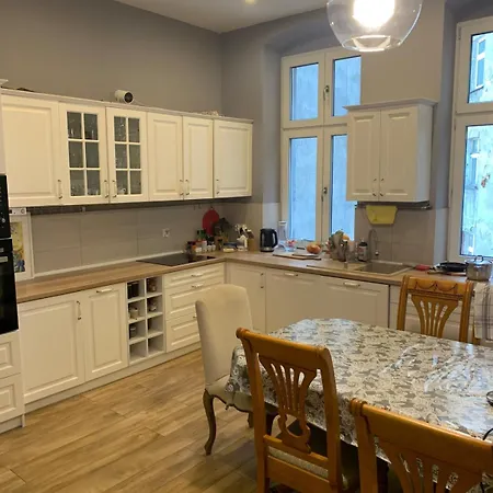 3 Bedroom Spacious Cozy In Center Apartamento Breslavia
