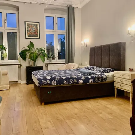 3 Bedroom Spacious Cozy In Center Apartamento Breslavia