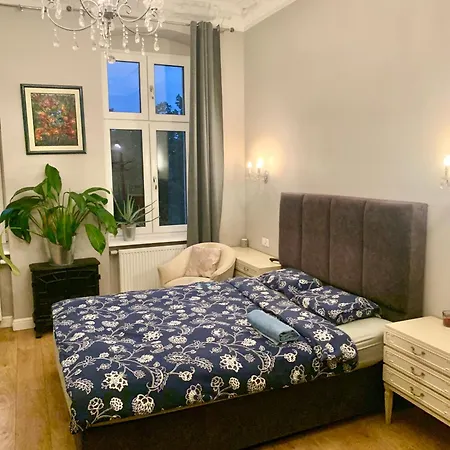 3 Bedroom Spacious Cozy In Center Apartamento *